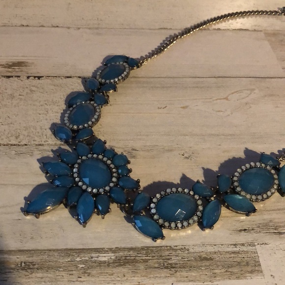 Turquoise Statement Necklace - Picture 2 of 3